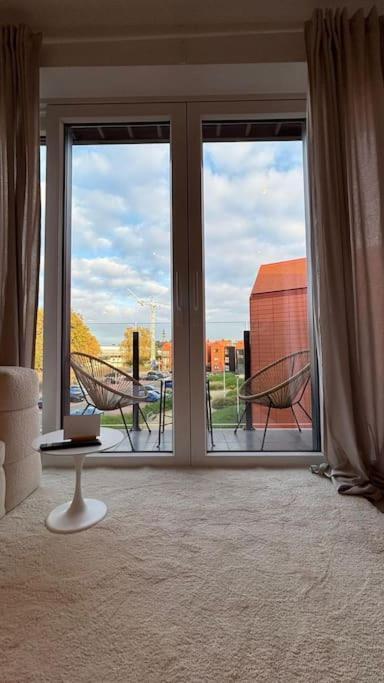 Le Prevert Design Apartment Mons